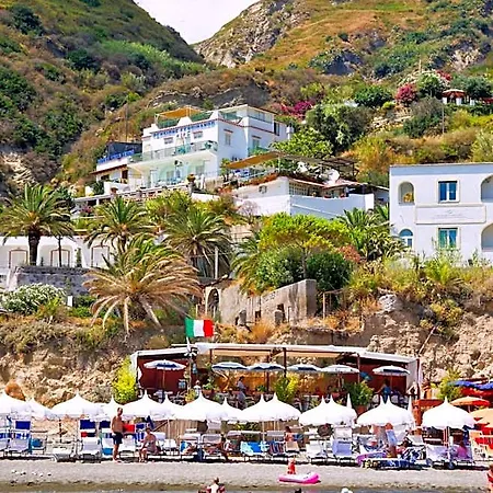 Ferdinando & Thermal Sant'Angelo (Isola d'Ischia)